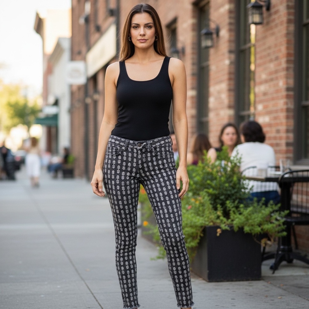 Free People Washed Black Printed Capri Pants 26
